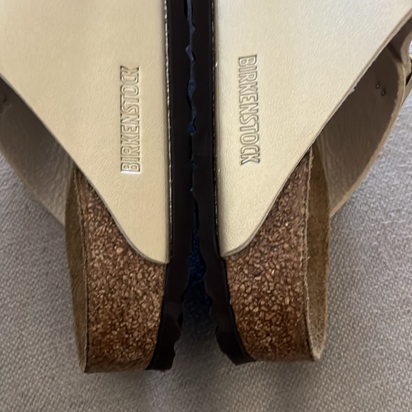 NEW Birkenstock Arizona Gold Slide Sandals Size 40 / 9 - Picture 9 of 9